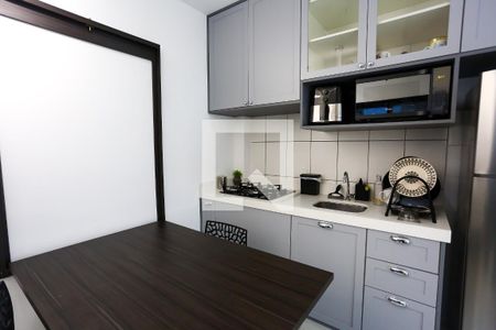 Sala /cozinha de apartamento para alugar com 2 quartos, 40m² em Jardim Panorama, São Paulo