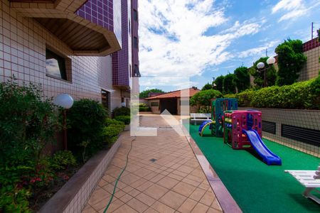 Apartamento para alugar com 145m², 3 quartos e 3 vagasÁrea comum - Playground