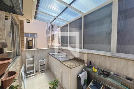 Apartamento à venda com 120m², 2 quartos e 1 vaga Apartamento à venda com 120m², 2 quartos e 1 vagaTerraço