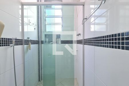 Apartamento à venda com 120m², 2 quartos e 1 vaga Apartamento à venda com 120m², 2 quartos e 1 vagaBanheiro da Suíte