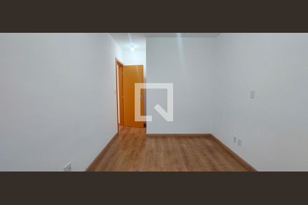 Quarto 2 de apartamento para alugar com 2 quartos, 60m² em Campestre, Santo André