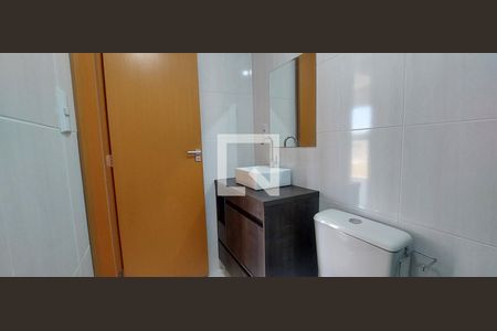 Banheiro de apartamento para alugar com 2 quartos, 60m² em Campestre, Santo André