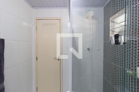 Casa à venda com 230m², 2 quartos e 2 vagasBanheiro do Quarto 2