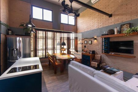 Sala Tv/Cozinha de casa à venda com 2 quartos, 230m² em Jardim Guanca, São Paulo