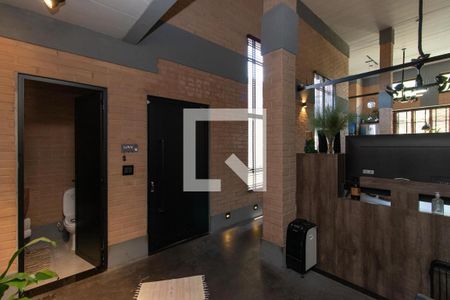 Escritório de casa à venda com 2 quartos, 230m² em Jardim Guanca, São Paulo