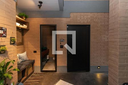 Escritório de casa à venda com 2 quartos, 230m² em Jardim Guanca, São Paulo