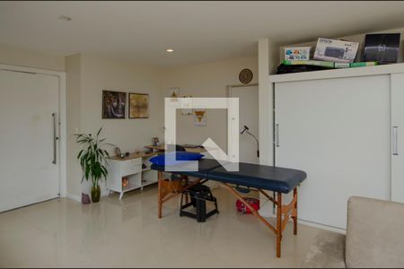 Apartamento à venda com 334m², 3 quartos e 2 vagas Apartamento à venda com 334m², 3 quartos e 2 vagasSala 2