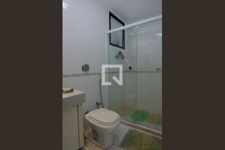 Apartamento à venda com 334m², 3 quartos e 2 vagas Apartamento à venda com 334m², 3 quartos e 2 vagasBanheiro social