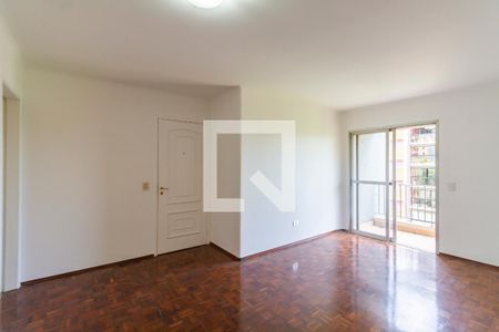 Sala de apartamento à venda com 3 quartos, 90m² em Vila Madalena, São Paulo