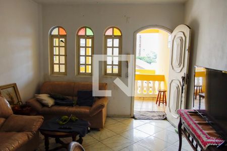 Sala de casa à venda com 5 quartos, 500m² em Quitaúna, Osasco