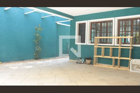 Casa à venda com 130m², 3 quartos e 3 vagasQuintal