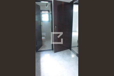 Casa à venda com 130m², 3 quartos e 3 vagasSuíte 2