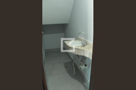 Casa à venda com 130m², 3 quartos e 3 vagasBanheiro Social