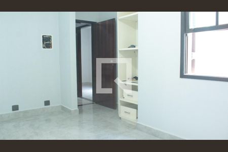 Casa à venda com 130m², 3 quartos e 3 vagasSuíte 1