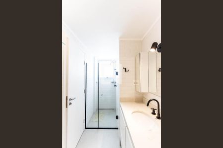 Apartamento para alugar com 108m², 3 quartos e 2 vagas Apartamento para alugar com 108m², 3 quartos e 2 vagassuíte