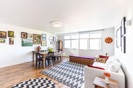 Apartamento para alugar com 108m², 3 quartos e 2 vagas Apartamento para alugar com 108m², 3 quartos e 2 vagasSALA