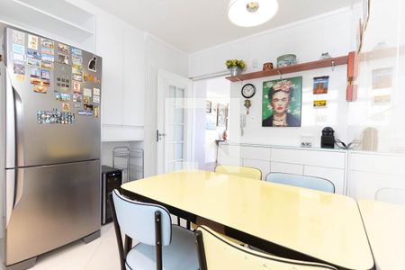 Apartamento para alugar com 108m², 3 quartos e 2 vagas Apartamento para alugar com 108m², 3 quartos e 2 vagascozinha