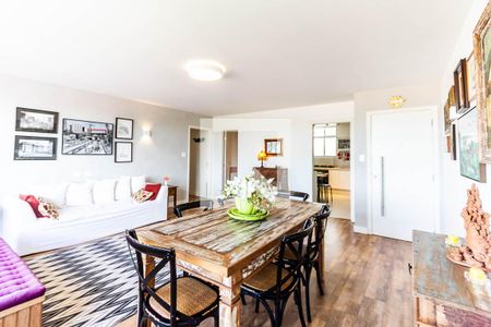 Apartamento para alugar com 108m², 3 quartos e 2 vagas Apartamento para alugar com 108m², 3 quartos e 2 vagasSALA