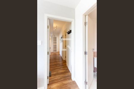 Apartamento para alugar com 108m², 3 quartos e 2 vagas Apartamento para alugar com 108m², 3 quartos e 2 vagascorredor