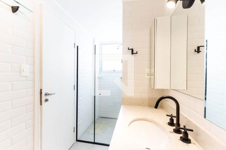 Apartamento para alugar com 108m², 3 quartos e 2 vagas Apartamento para alugar com 108m², 3 quartos e 2 vagassuíte