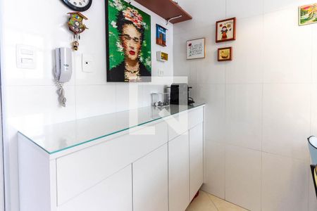 Apartamento para alugar com 108m², 3 quartos e 2 vagas Apartamento para alugar com 108m², 3 quartos e 2 vagascozinha