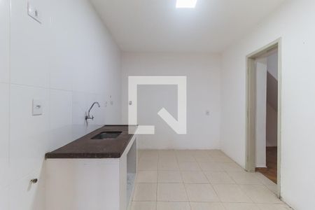 Casa para alugar com 100m², 2 quartos e 2 vagasCozinha