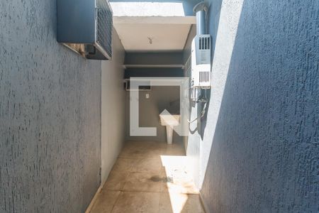 Casa para alugar com 100m², 2 quartos e 2 vagasÁrea de Serviço