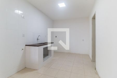 Casa para alugar com 100m², 2 quartos e 2 vagasCozinha