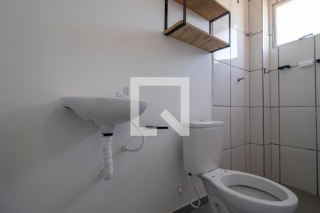 Banheiro da Suíte de apartamento à venda com 1 quarto, 35m² em Jardim Maria Rosa, Taboão da Serra