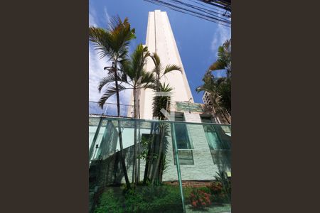 Apartamento à venda com 58m², 2 quartos e 1 vagaFachada