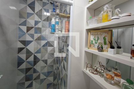 Apartamento à venda com 75m², 2 quartos e 1 vagaBanheiro Social