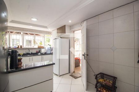 Casa para alugar com 590m², 6 quartos e 3 vagas Casa para alugar com 590m², 6 quartos e 3 vagasCozinha