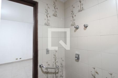 Casa à venda com 128m², 4 quartos e 2 vagasBanheiro da Suíte