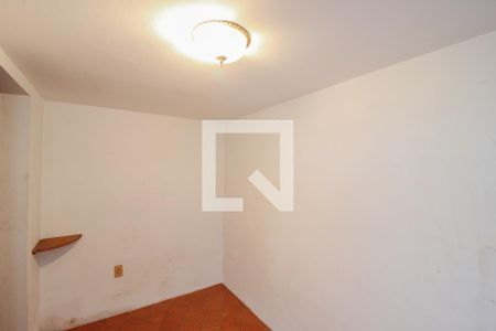 Casa à venda com 128m², 4 quartos e 2 vagasEscritório