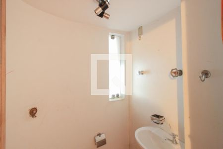 Casa à venda com 128m², 4 quartos e 2 vagasBanheiro de serviço