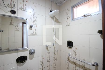 Casa à venda com 128m², 4 quartos e 2 vagasBanheiro da Suíte