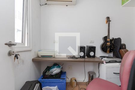 Casa à venda com 130m², 2 quartos e 1 vagaQuarto de Serviço