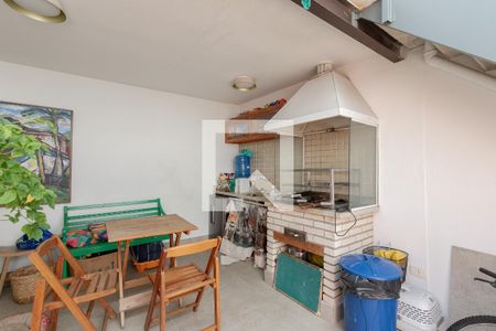 Casa à venda com 130m², 2 quartos e 1 vagaQuintal