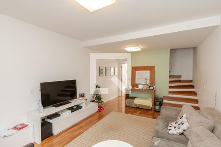 Sala de casa à venda com 2 quartos, 130m² em Campo Belo, São Paulo