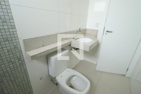 Apartamento para alugar com 144m², 3 quartos e 2 vagasBanheiro da Suíte 2