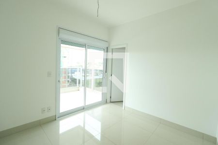 Suíte 1 de apartamento para alugar com 3 quartos, 144m² em Tubalina, Uberlândia