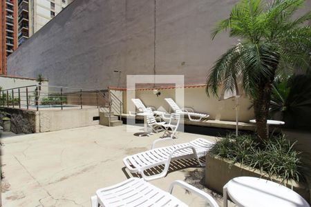 Apartamento à venda com 49m², 1 quarto e 1 vagaÁrea comum - Piscina