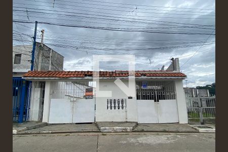 Casa à venda com 585m², 6 quartos e 4 vagasFachada