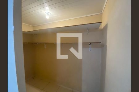 Casa à venda com 585m², 6 quartos e 4 vagasCasa 03 - Closet