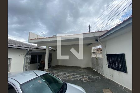 Casa à venda com 585m², 6 quartos e 4 vagasGaragem