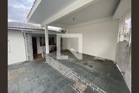 Casa à venda com 585m², 6 quartos e 4 vagasGaragem