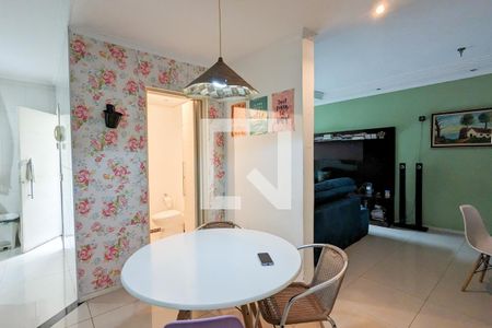 Casa à venda com 221m², 4 quartos e 3 vagasSala da casa 2