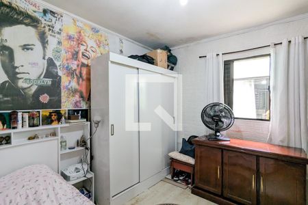 Casa à venda com 221m², 4 quartos e 3 vagasQuarto da suíte da casa 1