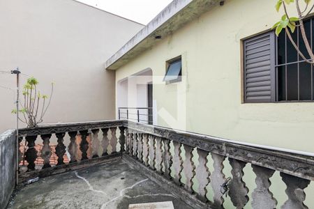 Casa à venda com 221m², 4 quartos e 3 vagasLaje
