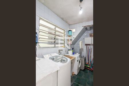 Casa à venda com 221m², 4 quartos e 3 vagasÁrea de serviço